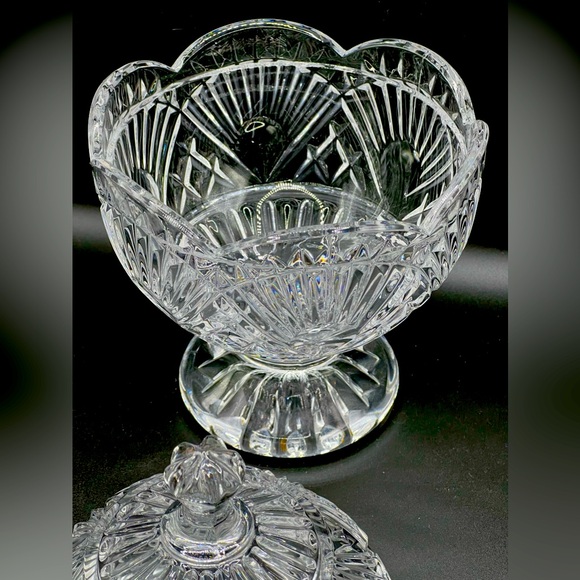 Vintage Godinger Shannon Crystal Footed Candy Dish Bowl with Lid Heavy 8.5 in - Picture 8 of 13